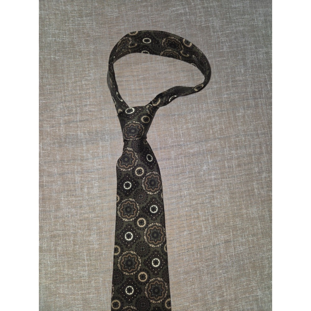 Gap Mens Silk Necktie Olive Green Brown Medallion Geometric Pattern Made in USA - Picture 3 of 6